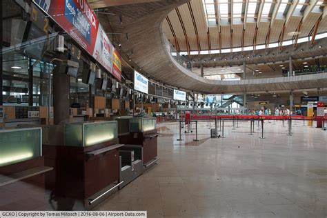 Tenerife North Airport (Los Rodeos), Tenerife Spain (GCXO) Photo