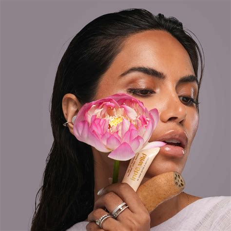 Dewy Lip Balm | Ayurvedic lip balm - indē wild – indē wild IN