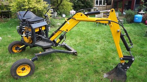 Homemade Mini Backhoe 的图像结果