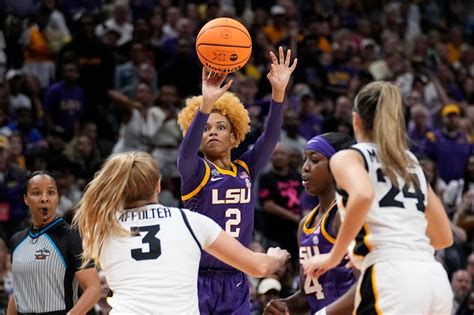 Hot-shooting Tigers defeat Iowa, as LSU captures first National ...