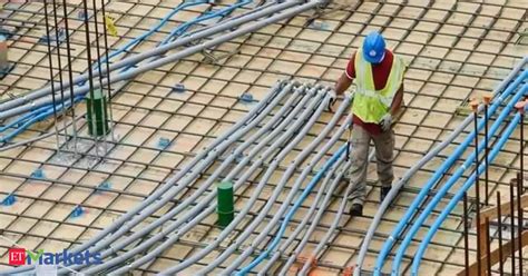 China's PPI-index slides to 6-year lows - The Economic Times