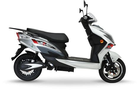 Fidato Skyhawk price, specs, mileage, colours, photos and reviews ...