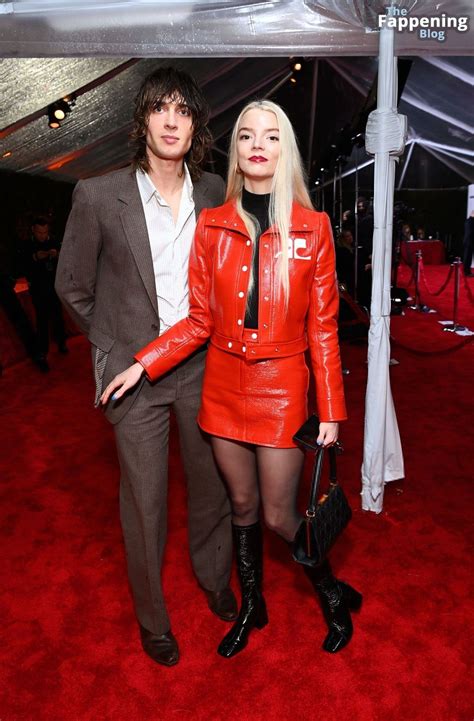 Anya Taylor-Joy / anyataylorjoy Nude Leaks OnlyFans Photo 2548 | #TheFappening