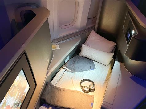 Boeing 777 Business Class