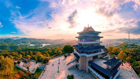 Baiyun Mountain in Guangzhou - the Mountain of White Clouds in China