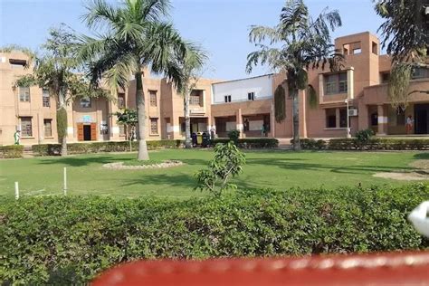 CUET for B.Com at Dr. Bhim Rao Ambedkar College New Delhi Review by ...
