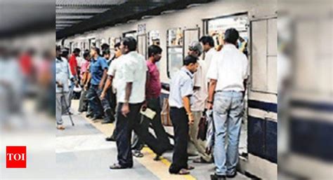 Kolkata Metro: Kolkata: Metro overshoots station, back-tracks | Kolkata ...
