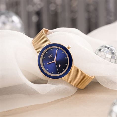 Buy Online Vyb Lumina By Fastrack Quartz Analog Blue Dial Rose Gold ...