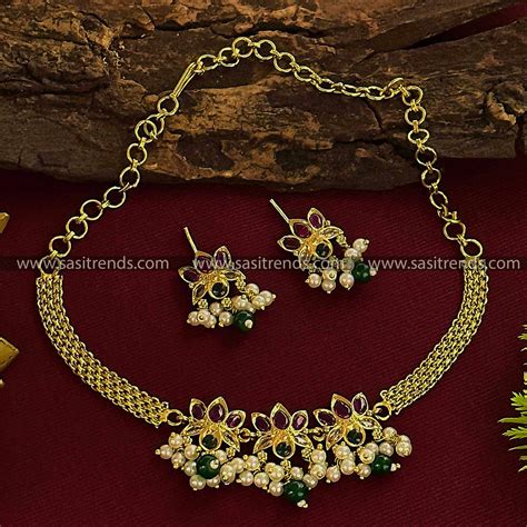 Gorgeous Temple Matte Gold Plated Lotus Floral Choker AD Jewellery Set ...