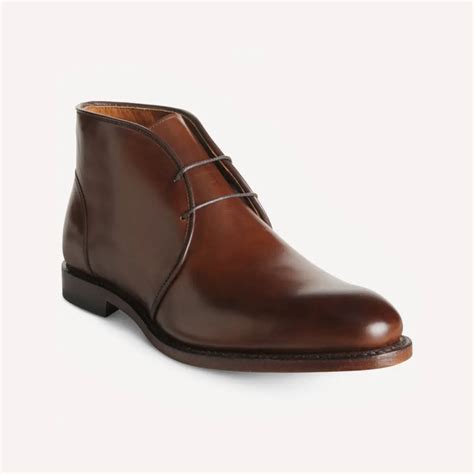 13 Best Men's Chukka Boots for Any Budget (2023 Guide)