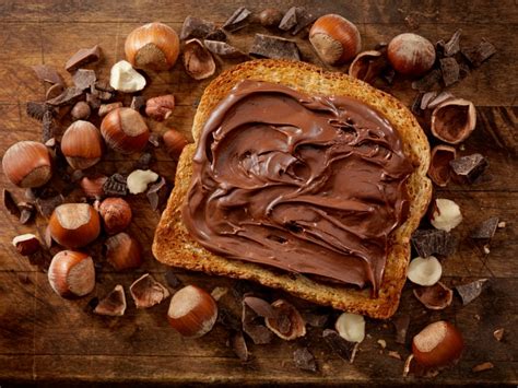 Butter And Peanut Butter Difference: नॉर्मल बटर और पीनट बटर में कौन सा ...