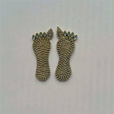 Lakshmi Pagla – Resin24