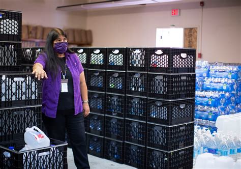 Without clean water, Warm Springs struggles to curb coronavirus spread ...