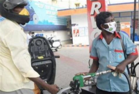 ஊரடங்கிலும் புதுச்சேரியில் மே மாதத்தில் பெட்ரோல், டீசல் விலை 17 முறை ...