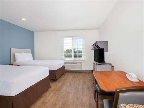 SELECT SUITES FORT MYERS - NORTHEAST - Hotel Reviews, Photos, Rate ...