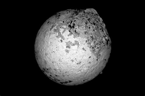 Rezultat imagine pentru Interstellar Object Found