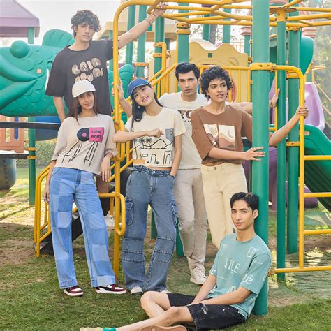 Buy Online Fashion Clothing for Women, Men, & Kids at Crimsoune Club