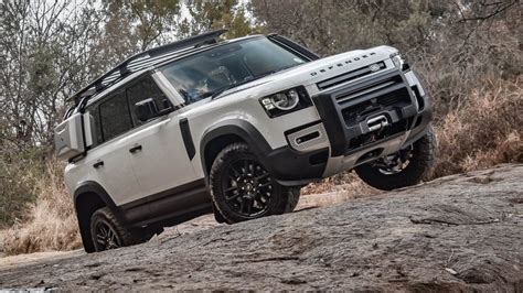 Land Rover Defender returns to South Africa - Motorburn