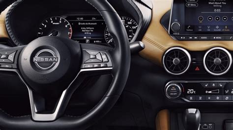 Sedã que vale cada centavo? Nissan Sentra 2025 entrega até 17 km/l, conforto de categoria ...