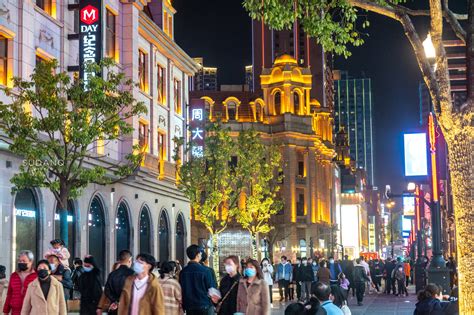 武汉哪条步行街值得去：江汉路，号称“全国最长步行街”_历史