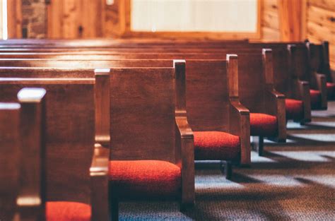 Church Pew Pictures | Download Free Images on Unsplash