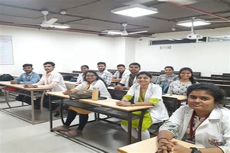 Dr DY Patil Institute of Optometry and Visual Sciences Pune Campus ...