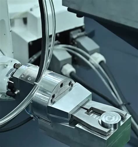 Machine Tending Robot 的图像结果