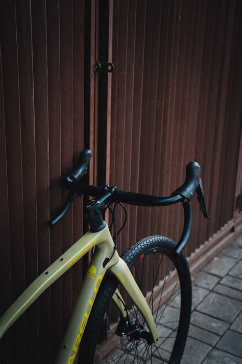 Pinarello Granger (Green Sand) – Mastermind Bicycle Studio