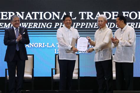 PIA - President Ferdinand R. Marcos Jr. leads the launching of the Philippine Export Development ...