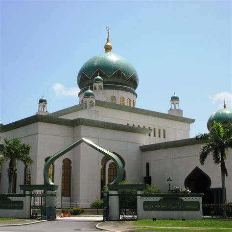 AL-AMEERAH AL-HAJJAH MARYAM MOSQUE (2024) All You Need to Know BEFORE ...