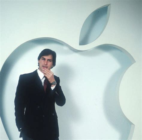 Young Steve Jobs: Life Story and Fabulous Photos of the Rebellious ...