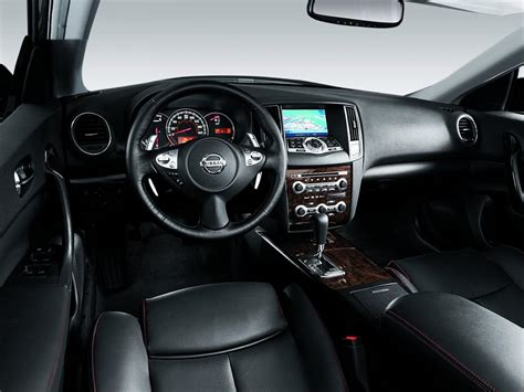 2010 Nissan Maxima Image. Photo 1 of 51