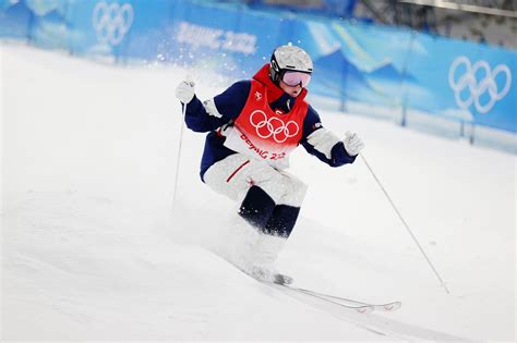 Winter Sports 的图像结果