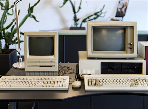 Old Technology Examples 的图像结果