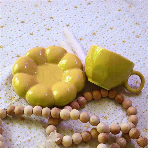 Yellow Cup and Bubble saucer