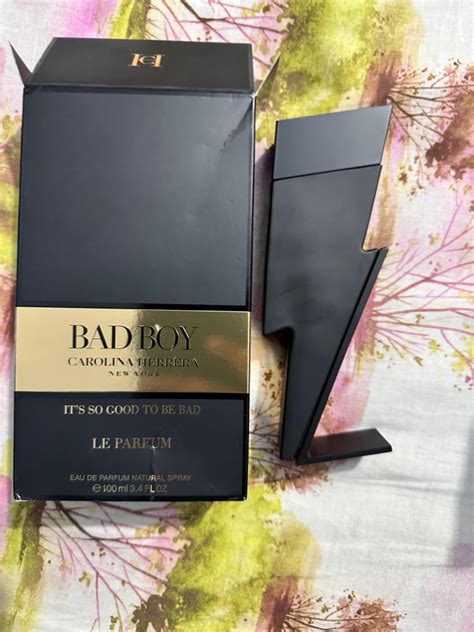 Carolina Herrera Bad Boy Eau De Parfum 100 ml for Men : Amazon.in: Beauty