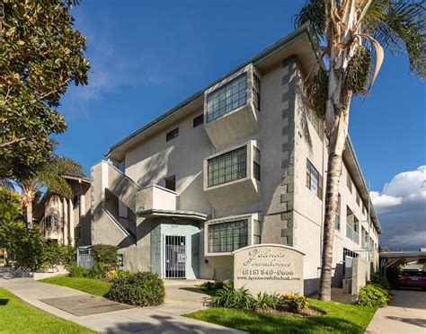 7 Townhouses for Rent in Burbank, CA | Westside Rentals