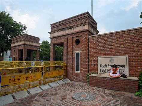 DU Documentary Row: University Panel To Submit Its Report Today