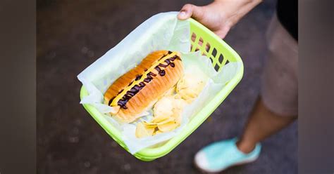 Broke And Fixing It: Eat Under INR 200 With These Cheap Eats