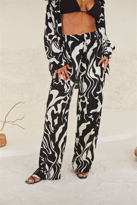 Western Pants For Ladies | Buy Western Wear Women Pants Online | Urban ...