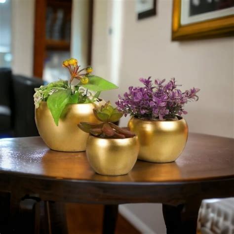 Hoor Decor Set of 3 Metal Golden Indoor Outdoor Decorative Planter ...