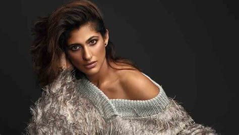 Why shouldn't I stand by Nawazuddin Siddiqui, asks Kubbra Sait | People ...