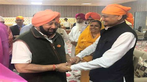 Keep working in Congress’s interest: Ashok Gehlot to Amarinder Singh