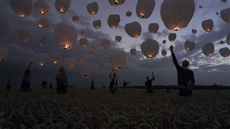 Download wallpaper field, night, people, section situations in ...