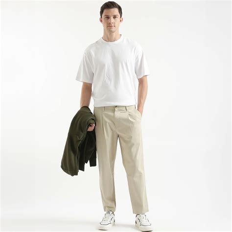 Pleated Pants for Men: Choose Your Style | WROGN – Wrogn
