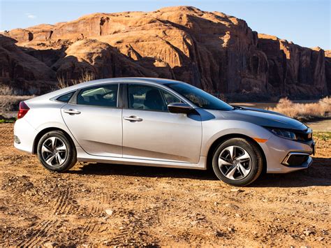 Affordable Moab Car Rental Rates | Canyonlands Jeep RentalsCanyonland ...