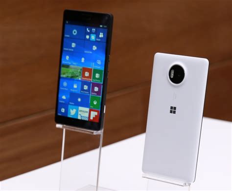 Microsoft Lumia 950 XL Taking Orders - Release December 11