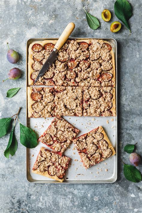 Veganer Pflaumenkuchen vom Blech · Eat this!