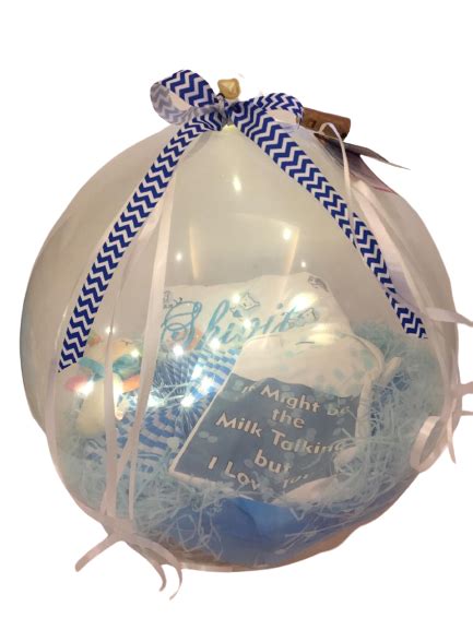 Balloon Hamper (24 inch) - The Little Gift Co