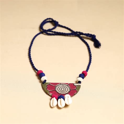 Multicolor Handmade Fabart Shell Necklace Set